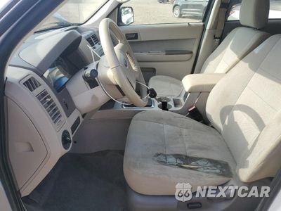 Zdjęcie 7 z 16 samochodu: 2012 FORD ESCAPE XLT VIN:1FMCU0D71CKC69671 - miniatura