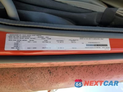 Zdjęcie 10 z 10 samochodu: 2025 VOLVO VN VNL VIN:4V4NC9EHXSN691970 - miniatura