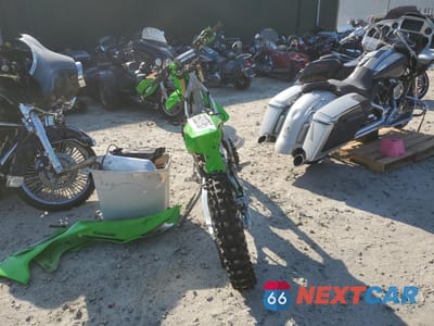 Czwarte zdjęcie samochodu z boku: 2025 KAWASAKI KX252 VIN:JKBKXTFC9SA001190 - miniatura