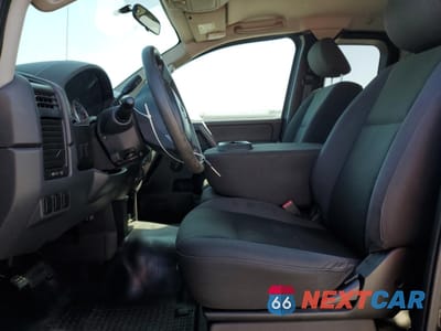 Zdjęcie 7 z 14 samochodu: 2012 NISSAN TITAN S VIN:1N6AA0CH1CN327398 - miniatura