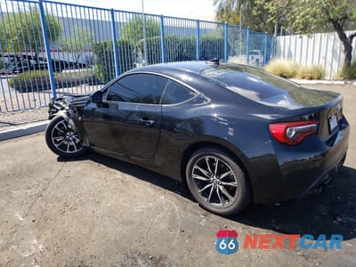 Drugie zdjęcie samochodu z przodu: 2017 TOYOTA 86 BASE VIN:JF1ZNAA16H8710397 - miniatura