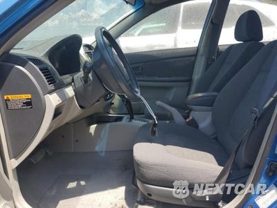 Zdjęcie 7 z 13 samochodu: 2005 KIA SPECTRA5 VIN:KNAFE161455084249 - miniatura