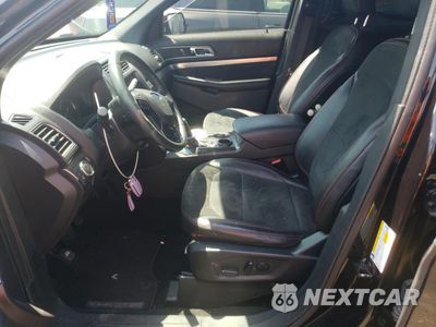 Zdjęcie 7 z 14 samochodu: 2019 FORD EXPLORER XLT VIN:1FM5K7D83KGB08885 - miniatura