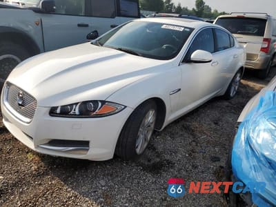 2015 JAGUAR XF 2.0T PREMIUM SAJWA0FS6FPU66517 - główne zdjęcie licytacji z USA - miniatura