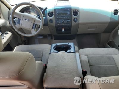 Zdjęcie 8 z 14 samochodu: 2006 FORD F150 VIN:1FTPX14586FA08407 - miniatura