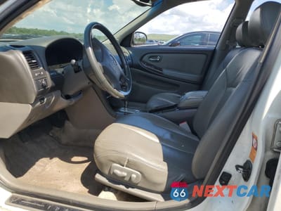 Zdjęcie 7 z 12 samochodu: 2000 INFINITI I30 VIN:JNKCA31A6YT205897 - miniatura