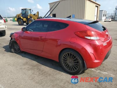 Drugie zdjęcie samochodu z przodu: 2016 HYUNDAI VELOSTER BASE VIN:KMHTC6AD3GU266555 - miniatura