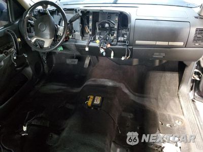 Zdjęcie 8 z 13 samochodu: 2011 CHEVROLET SILVERADO K1500 LT VIN:1GCRKSE31BZ123126 - miniatura