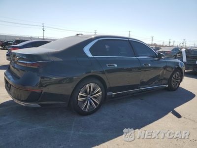 Trzecie zdjęcie samochodu z tyłu: 2024 BMW I7 EDRIVE50 VIN:WBY43EJ08RCR75246 - miniatura