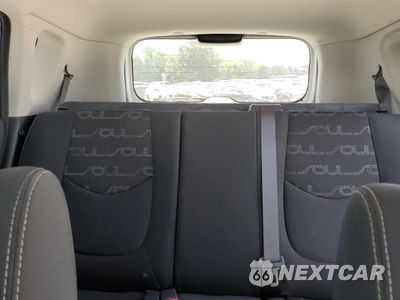 Zdjęcie 10 z 16 samochodu: 2012 KIA SOUL + VIN:KNDJT2A67C7435166 - miniatura
