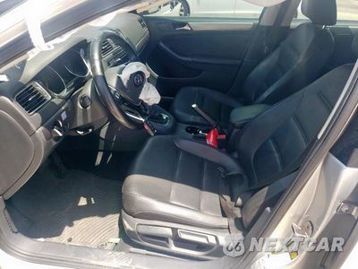 Zdjęcie 7 z 15 samochodu: 2015 VOLKSWAGEN JETTA TDI VIN:3VWLA7AJ4FM422351 - miniatura