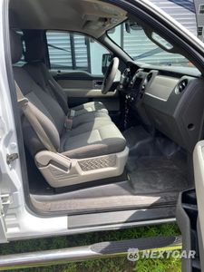 Piąte zdjęcie samochodu w środku: 2010 FORD F150 SUPERCREW VIN:1FTEW1E84AFD59603 - miniatura