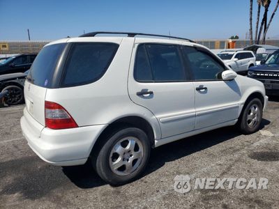 Trzecie zdjęcie samochodu z tyłu: 2002 MERCEDES-BENZ ML 320 VIN:4JGAB54E92A334814 - miniatura
