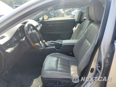 Zdjęcie 7 z 12 samochodu: 2016 LEXUS ES 350 VIN:58ABK1GG0GU011745 - miniatura