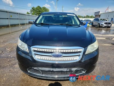 Piąte zdjęcie samochodu w środku: 2010 FORD TAURUS LIMITED VIN:1FAHP2FW7AG144004 - miniatura