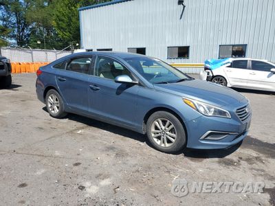 Czwarte zdjęcie samochodu z boku: 2016 HYUNDAI SONATA SE VIN:5NPE24AF7GH269300 - miniatura