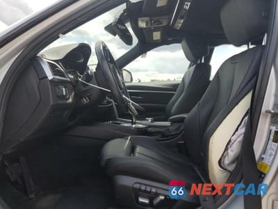 Zdjęcie 7 z 12 samochodu: 2018 BMW 330 XI VIN:WBA8D9C57JEB35547 - miniatura