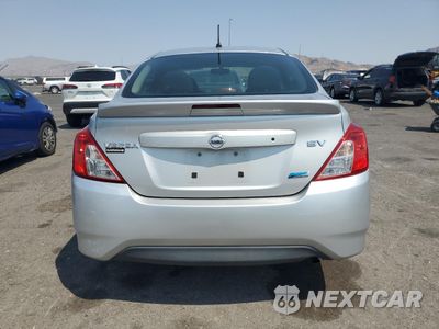 Zdjęcie 6 z 12 samochodu: 2015 NISSAN VERSA S VIN:3N1CN7AP7FL882057 - miniatura