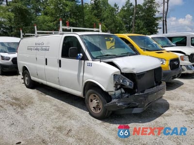 Czwarte zdjęcie samochodu z boku: 2020 CHEVROLET EXPRESS G2500 VIN:1GCWGBFP1L1145634 - miniatura