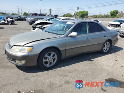 2000 LEXUS ES 300 JT8BF28G0Y0246092 - główne zdjęcie licytacji z USA - miniatura