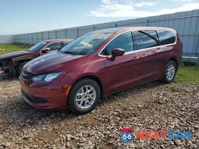 2023 CHRYSLER VOYAGER LX 2C4RC1CGXPR534670 - główne zdjęcie licytacji z USA - miniatura