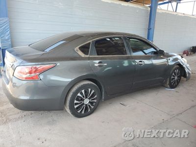 Trzecie zdjęcie samochodu z tyłu: 2015 NISSAN ALTIMA 2.5 VIN:1N4AL3AP0FN906997 - miniatura