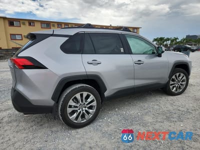 Trzecie zdjęcie samochodu z tyłu: 2025 TOYOTA RAV4 XLE PREMIUM VIN:2T3C1RFV6SC332719 - miniatura