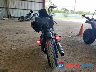 Czwarte zdjęcie samochodu z boku: 2016 HARLEY-DAVIDSON XL1200 CX VIN:1HD1LM325GC441324 - miniatura
