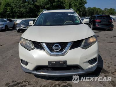 Piąte zdjęcie samochodu w środku: 2015 NISSAN ROGUE S VIN:5N1AT2MV3FC870244 - miniatura