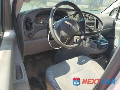 Zdjęcie 8 z 12 samochodu: 2008 FORD ECONOLINE E250 VAN VIN:1FTNE24W28DB57616 - miniatura