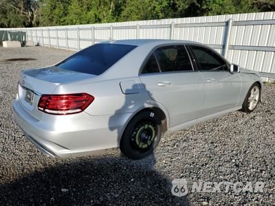 Trzecie zdjęcie samochodu z tyłu: 2014 MERCEDES-BENZ E 350 VIN:WDDHF5KB1EA890738 - miniatura