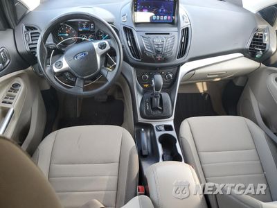 Zdjęcie 8 z 13 samochodu: 2016 FORD ESCAPE SE VIN:1FMCU9GX5GUC20922 - miniatura