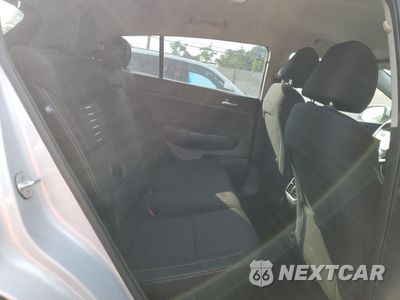 Zdjęcie 11 z 14 samochodu: 2018 KIA SPORTAGE LX VIN:KNDPMCAC5J7484267 - miniatura