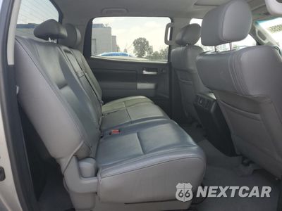 Zdjęcie 10 z 12 samochodu: 2007 TOYOTA TUNDRA CREWMAX LIMITED VIN:5TBEV581X7S468075 - miniatura