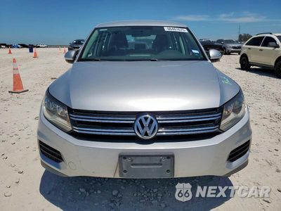 Piąte zdjęcie samochodu w środku: 2014 VOLKSWAGEN TIGUAN S VIN:WVGAV3AX8EW549304 - miniatura