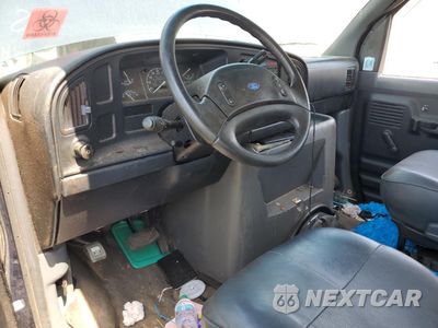 Zdjęcie 8 z 13 samochodu: 1993 FORD ECONOLINE E350 SUPER DUTY VIN:1FBJS31H6PHB81559 - miniatura