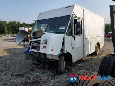 2021 FORD ECONOLINE E450 SUPER DUTY COMMERCIAL STRIPPED CHASSIS 1FC4E4KN7MDC06997 - główne zdjęcie licytacji z USA - miniatura