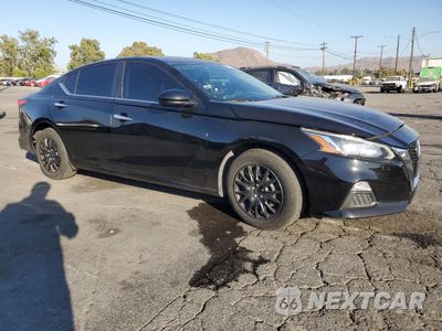 Czwarte zdjęcie samochodu z boku: 2020 NISSAN ALTIMA S VIN:1N4BL4BV6LC164801 - miniatura