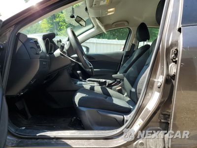 Zdjęcie 7 z 12 samochodu: 2015 MAZDA 3 SPORT VIN:3MZBM1U78FM163119 - miniatura