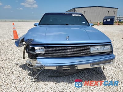 Piąte zdjęcie samochodu w środku: 1989 BUICK LESABRE CUSTOM VIN:1G4HP54C3KH499411 - miniatura