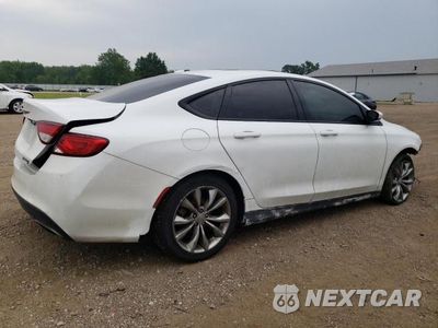 Trzecie zdjęcie samochodu z tyłu: 2015 CHRYSLER 200 S VIN:1C3CCCBBXFN759954 - miniatura