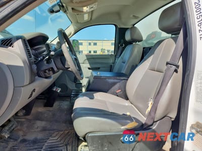 Zdjęcie 7 z 12 samochodu: 2012 CHEVROLET SILVERADO C3500 VIN:1GB3CZCG1CF210016 - miniatura