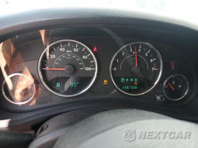 Zdjęcie 9 z 13 samochodu: 2013 JEEP WRANGLER UNLIMITED SPORT VIN:1C4BJWDG6DL557869 - miniatura