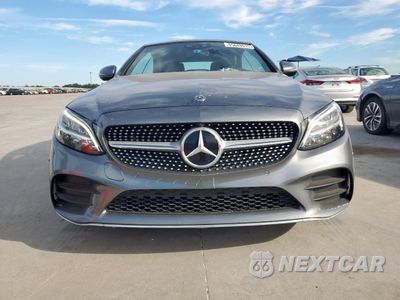 Piąte zdjęcie samochodu w środku: 2019 MERCEDES-BENZ C 300 VIN:WDDWK8DB9KF798924 - miniatura