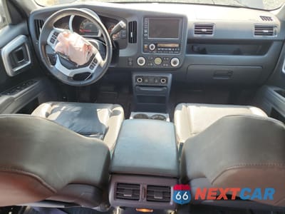 Zdjęcie 8 z 12 samochodu: 2008 HONDA RIDGELINE RTL VIN:2HJYK16548H525720 - miniatura