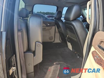 Zdjęcie 10 z 12 samochodu: 2008 GMC NEW SIERRA C1500 DENALI VIN:2GTEC638181307484 - miniatura