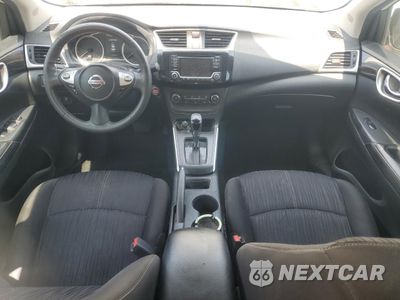 Zdjęcie 8 z 12 samochodu: 2017 NISSAN SENTRA S VIN:3N1AB7APXHY331689 - miniatura