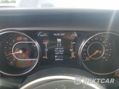 Zdjęcie 9 z 15 samochodu: 2019 JEEP WRANGLER UNLIMITED SPORT VIN:1C4HJXDNXKW617212 - miniatura