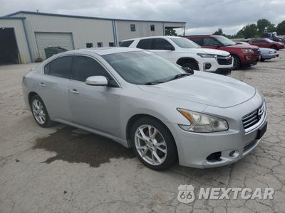 Czwarte zdjęcie samochodu z boku: 2014 NISSAN MAXIMA S VIN:1N4AA5AP1EC445319 - miniatura