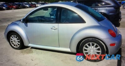 Czwarte zdjęcie samochodu z boku: 2005 VOLKSWAGEN NEW BEETLE GLS VIN:3VWCK31C35M410861 - miniatura
